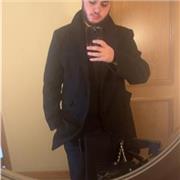 Etudiant en 3eme année de lettre moderne, dynamique et est beaucoup d’expérience et de savoir faire avec les adolescents.